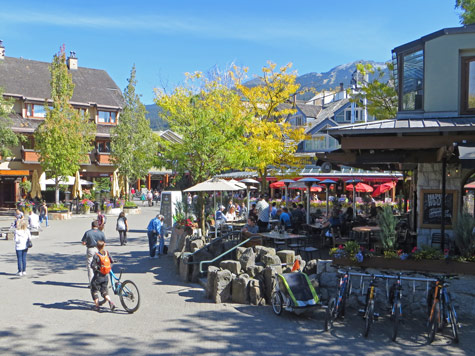 Outdoor Restaurant and Bar in Whistler